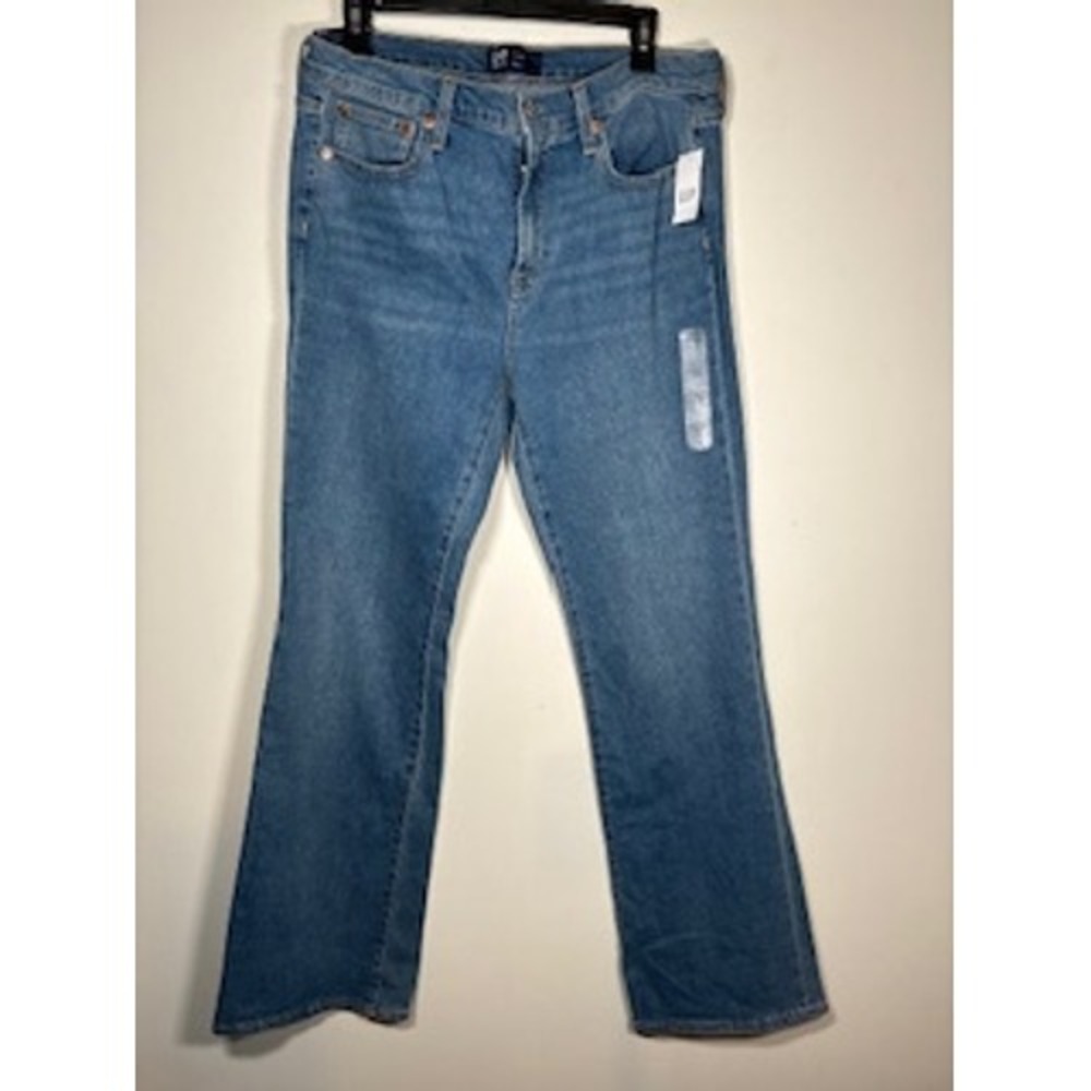 NWT GAP Denim Bootcut Jeans‎ 12/31R Medium Blue Mid Rise Stretch Classic Flare